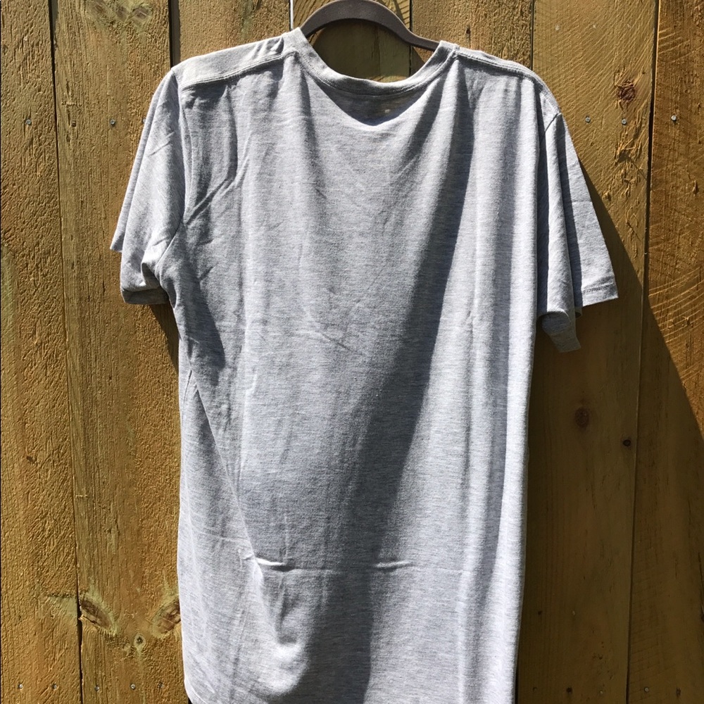 + I would let you die to save my cat vneck(unisex) - Picture 3 of 4